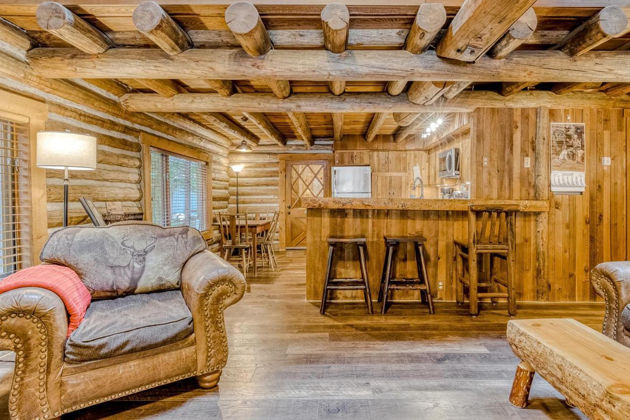 Best Log Cabin Brightwood Экстерьер фото